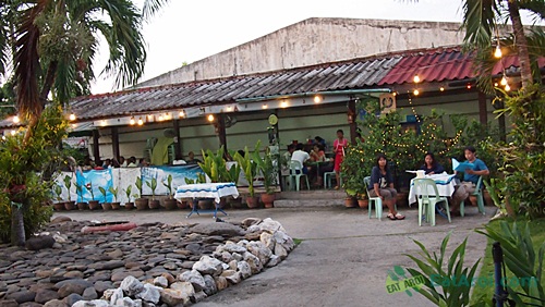ร้านถอดรองเท้า