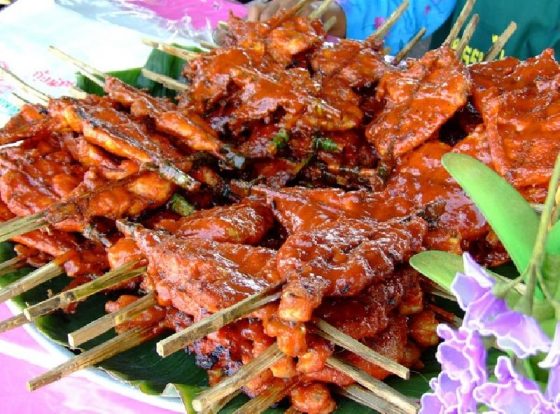 ไก่กอและ