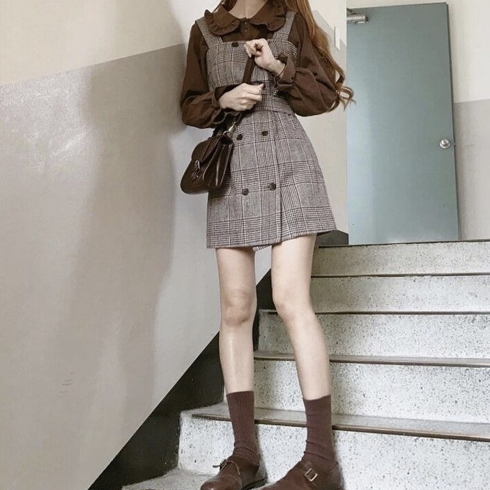 ไอเดียแต่งตัวสีเอิร์ธโทนขาว-น้ำตาล